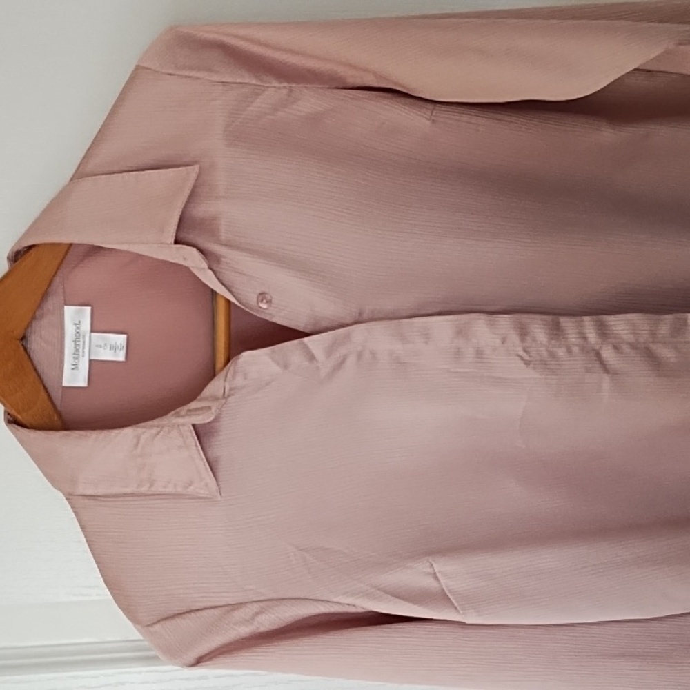 Motherhood Maternity Blouse Womens Size Small Vacay Resort Long Sleeve Soft Pink - Picture 2 of 8
